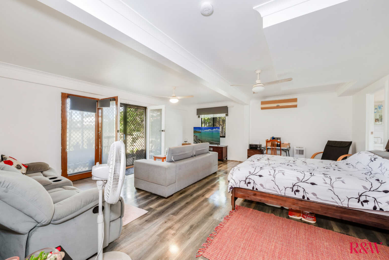 14 Sylvan Drive Moore Park Beach
