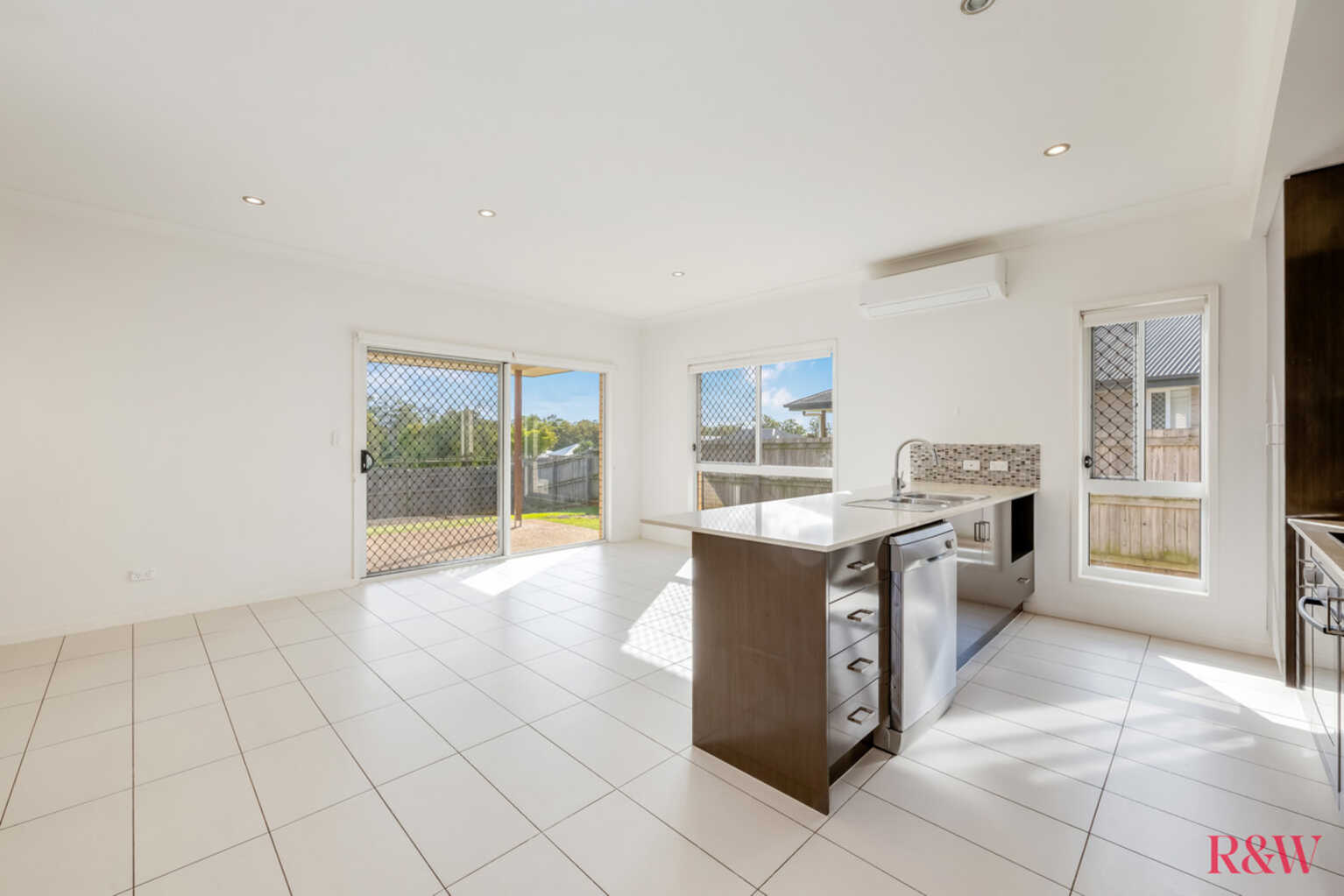 18 Banner Court Branyan