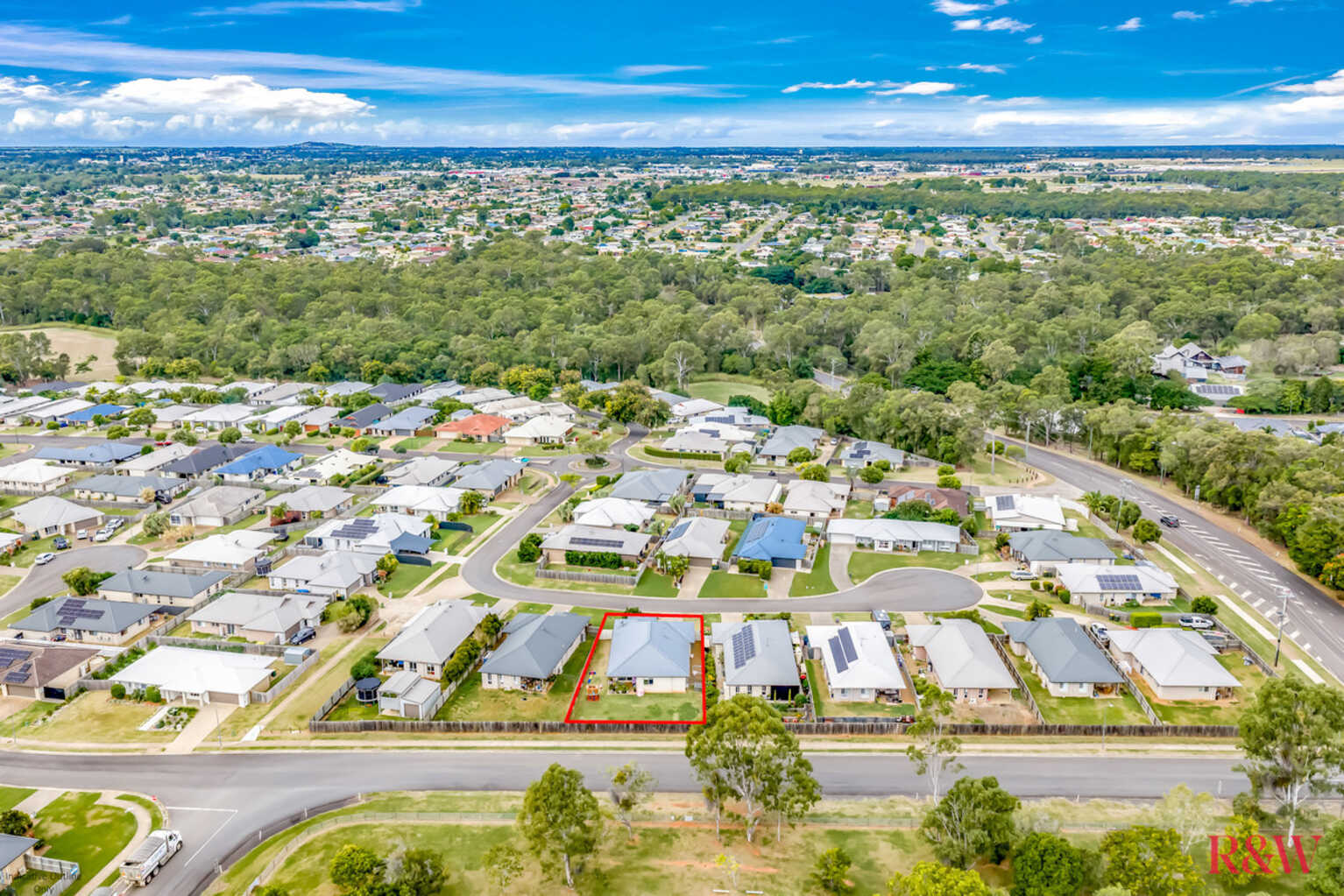 18 Banner Court Branyan