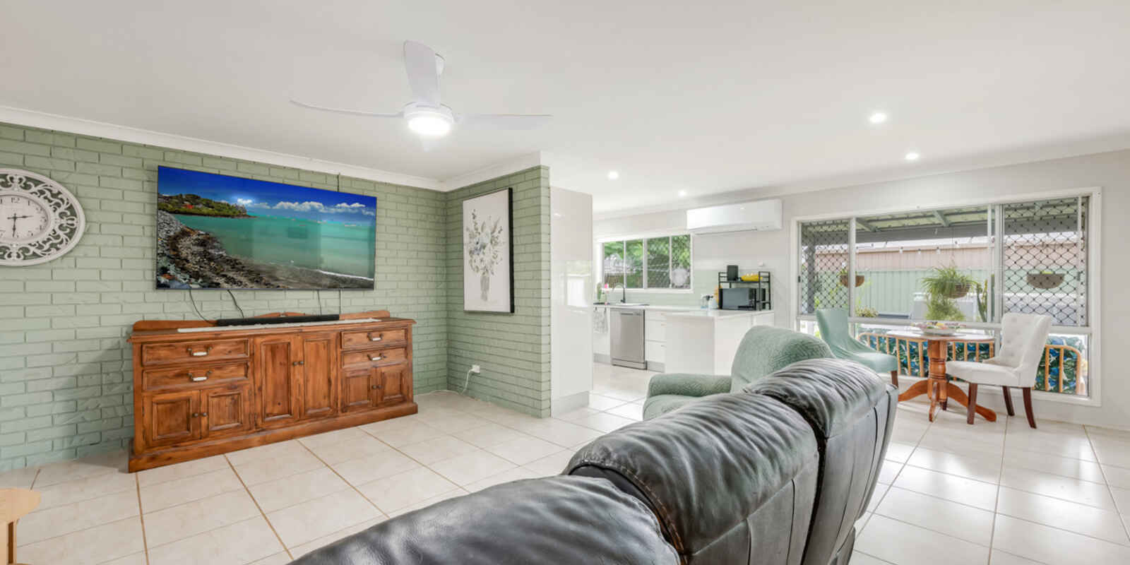 30 SUNSET Drive Thabeban 30 SUNSET Drive Thabeban