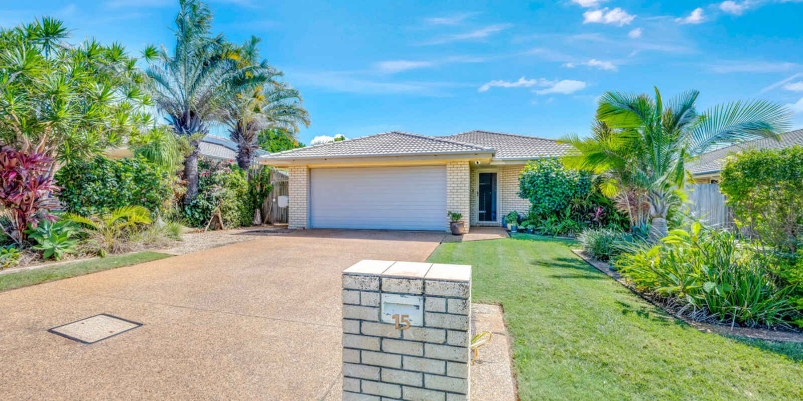 15 McCallum Close Coral Cove