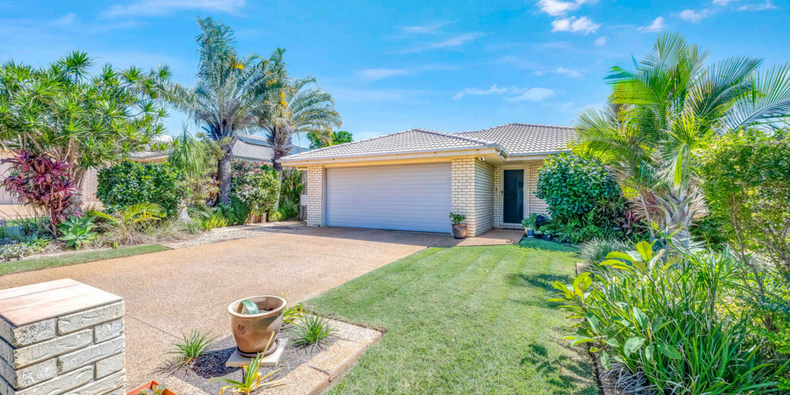 15 McCallum Close Coral Cove