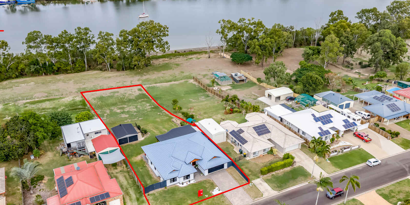 25 Mariners Way Bundaberg North 25 Mariners Way Bundaberg North