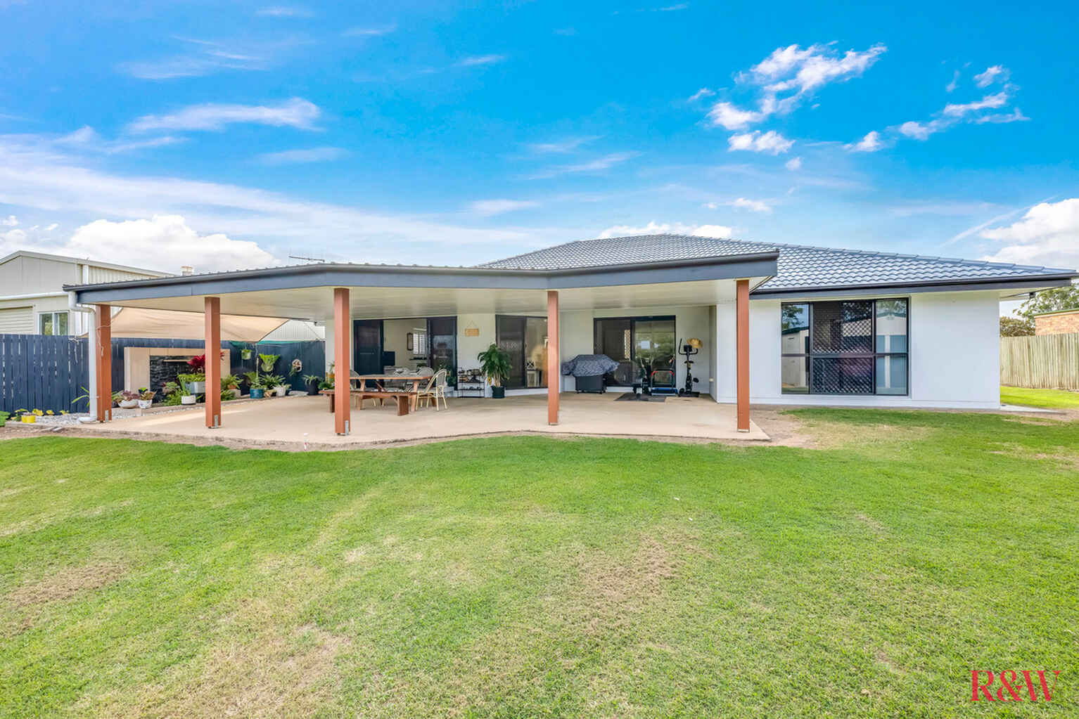 25 Mariners Way Bundaberg North 25 Mariners Way Bundaberg North