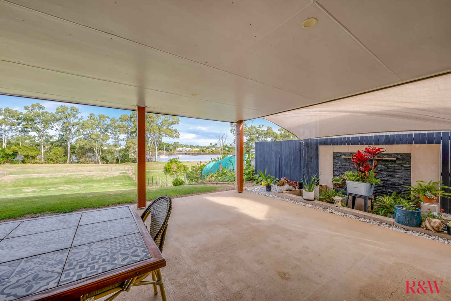 25 Mariners Way Bundaberg North 25 Mariners Way Bundaberg North