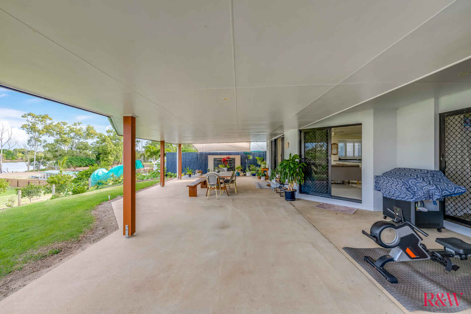 25 Mariners Way Bundaberg North 25 Mariners Way Bundaberg North