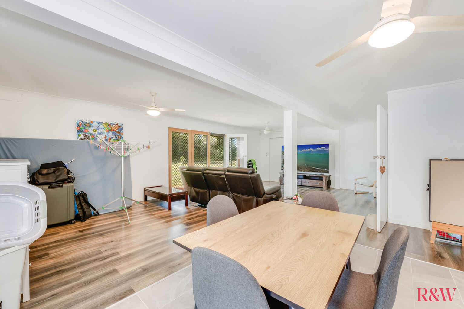 14 Sylvan Drive Moore Park Beach 14 Sylvan Drive Moore Park Beach