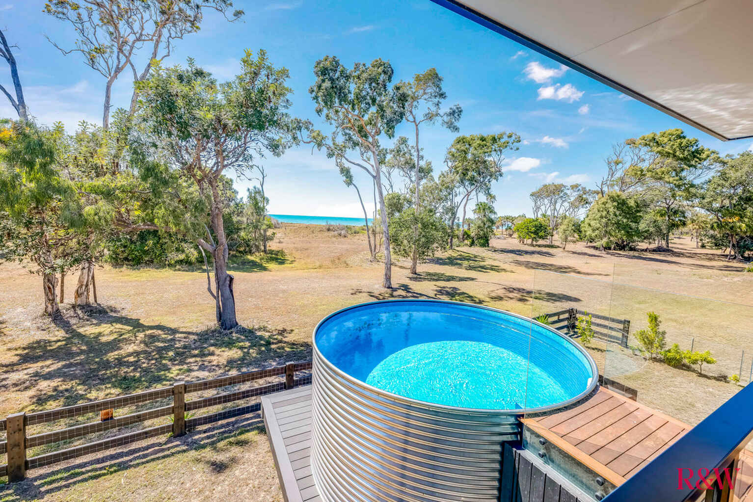 262 Sylvan Drive Moore Park Beach