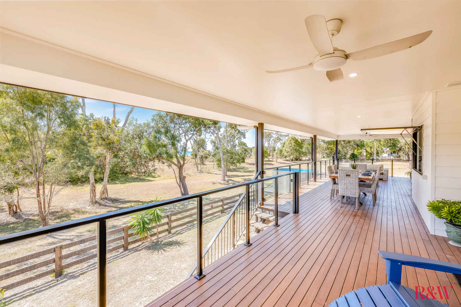 262 Sylvan Drive Moore Park Beach
