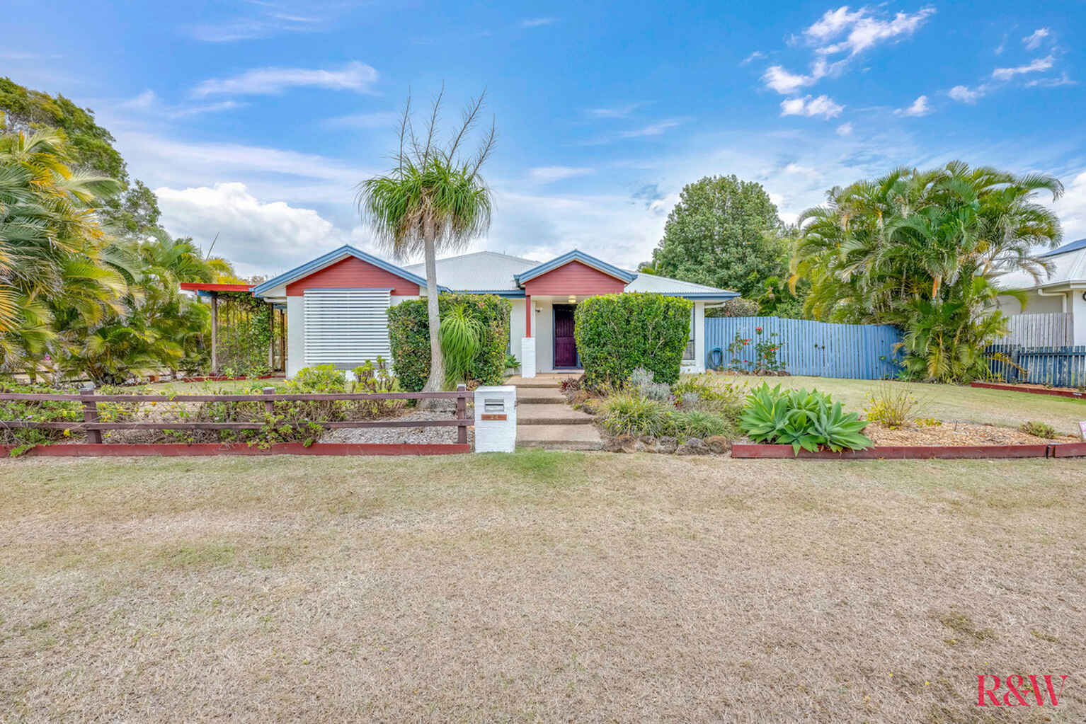 24 Solander Street Bargara 24 Solander Street Bargara