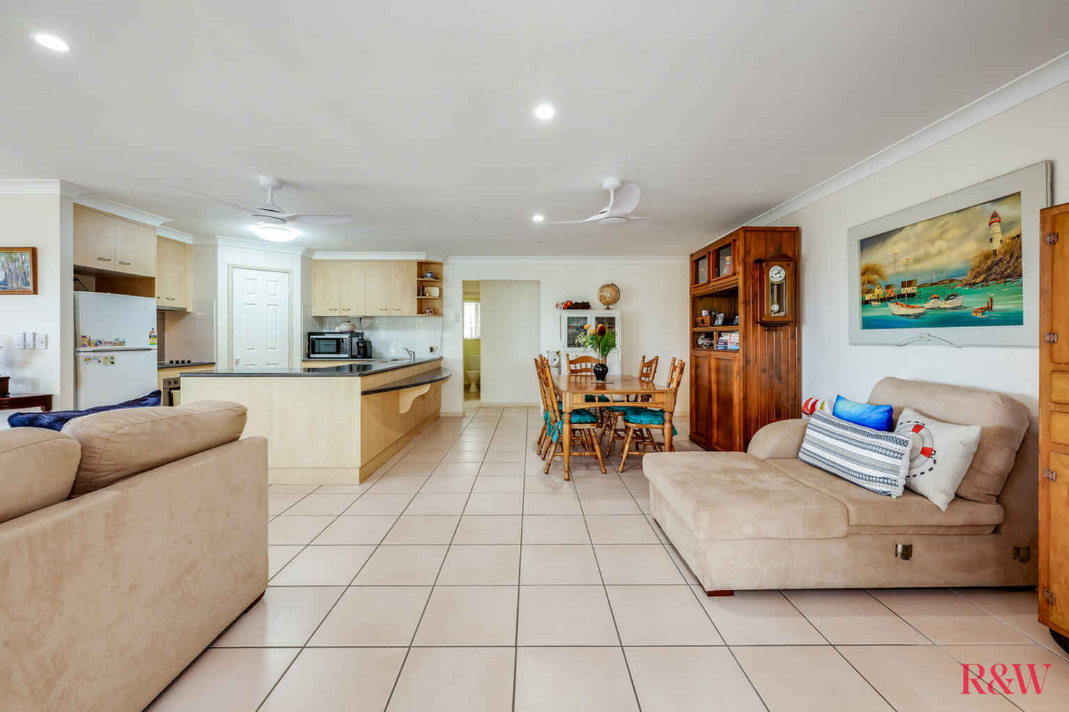 24 Solander Street Bargara 24 Solander Street Bargara