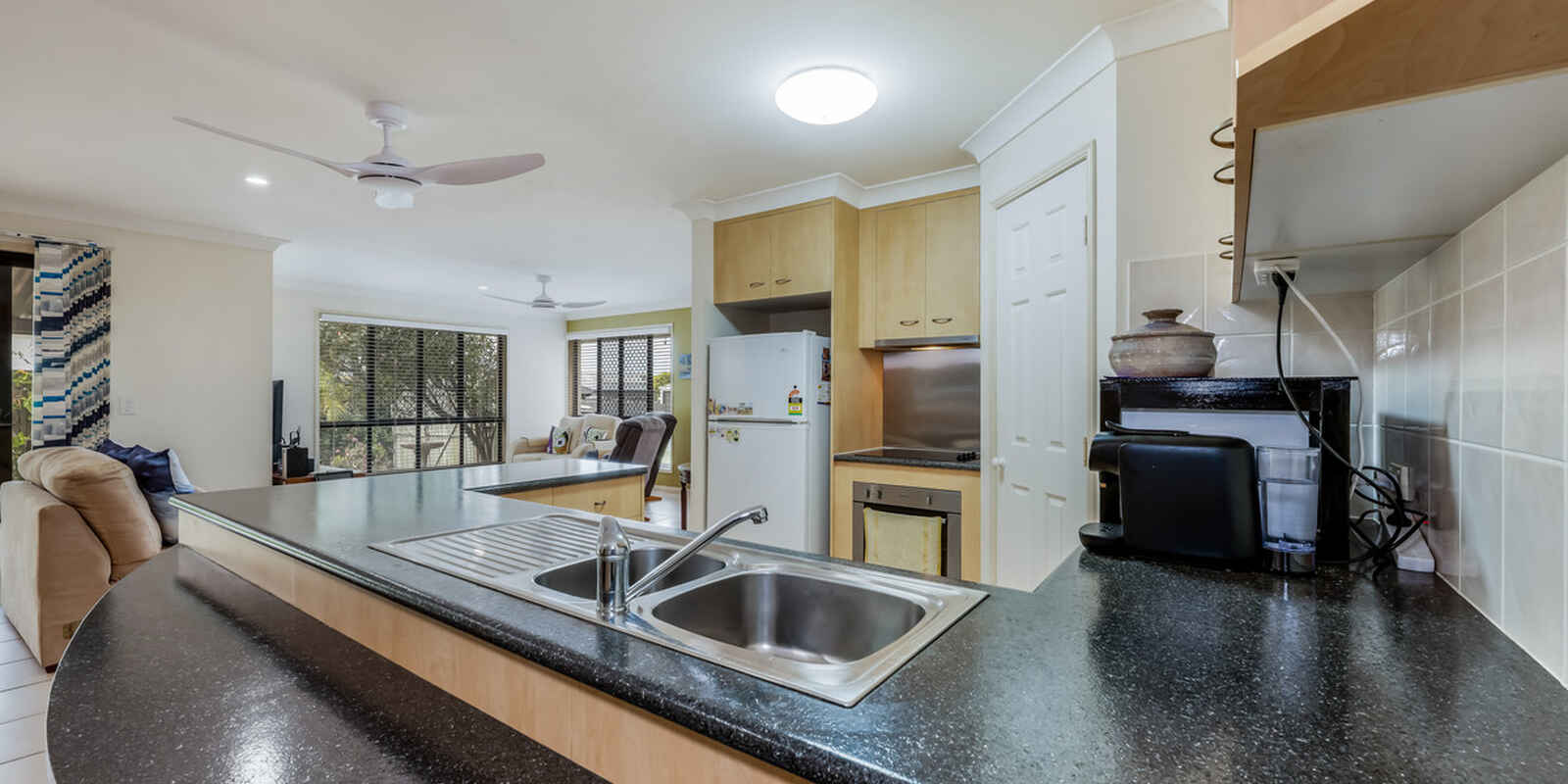 24 Solander Street Bargara 24 Solander Street Bargara