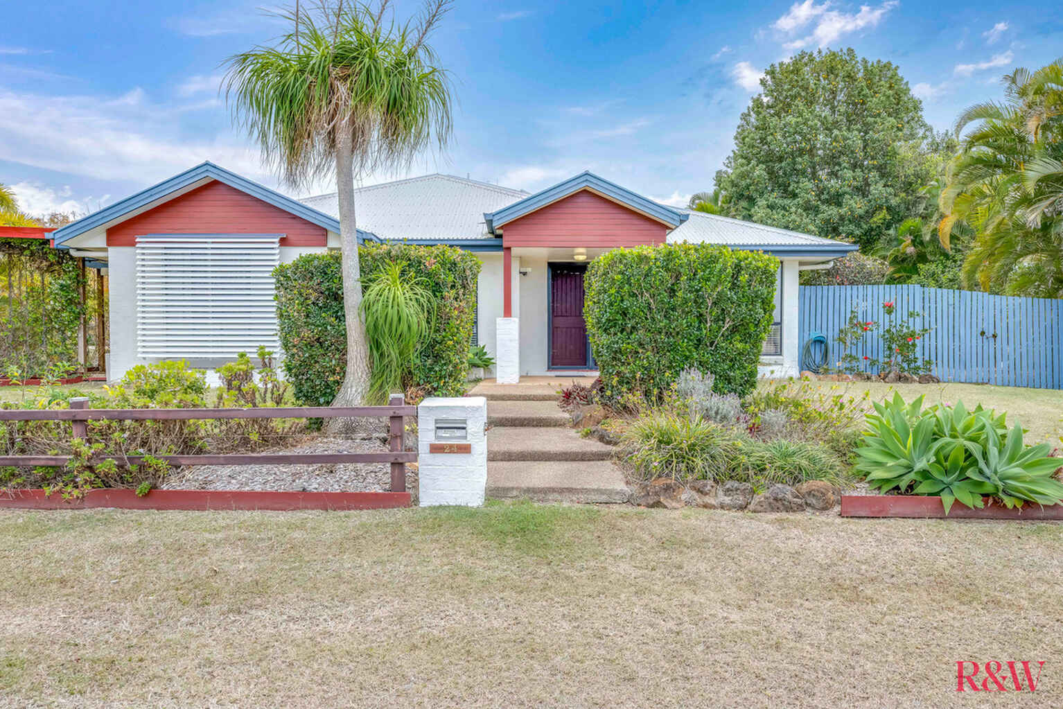 24 Solander Street Bargara 24 Solander Street Bargara