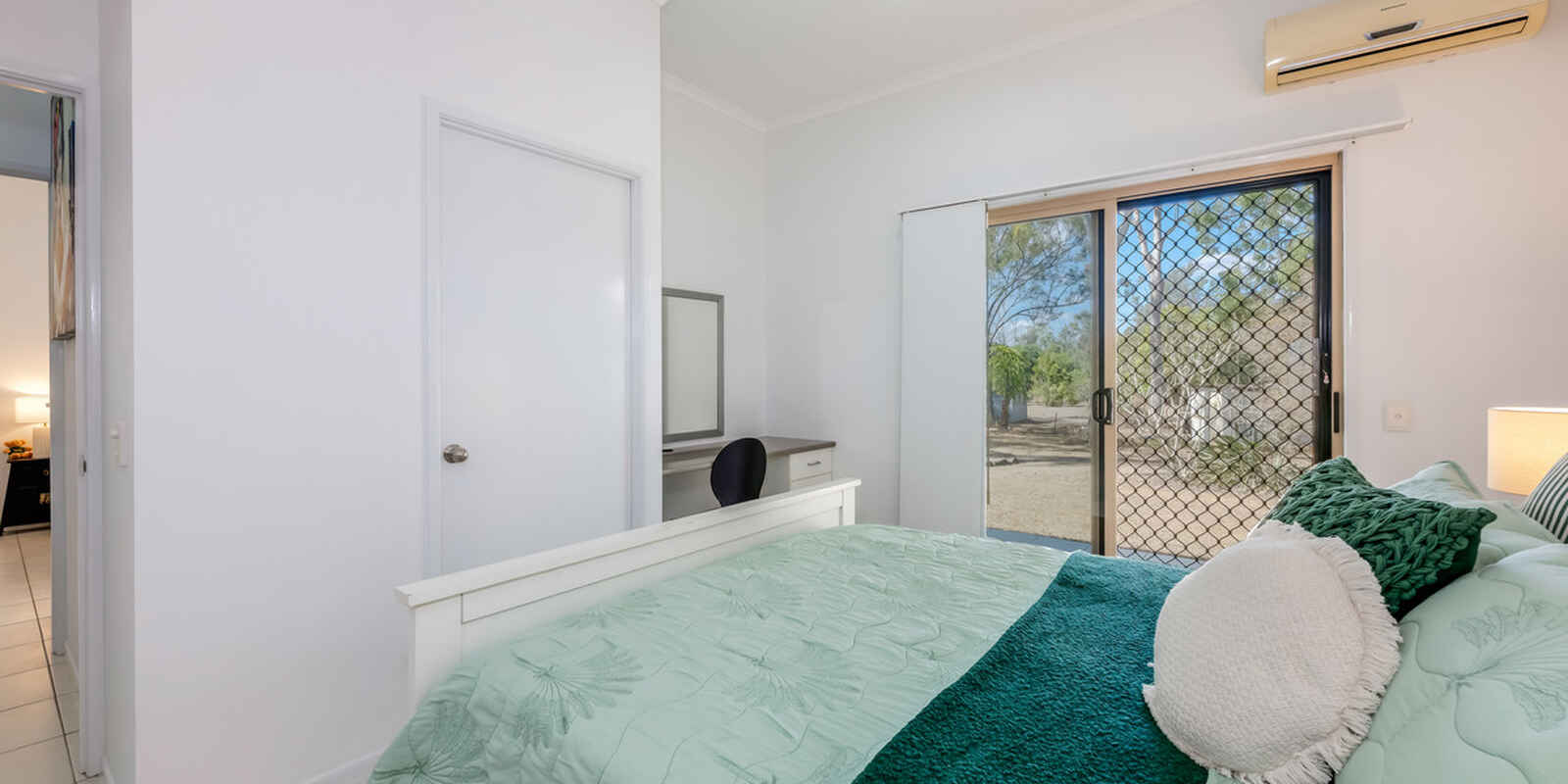 1 Narooma Drive Branyan