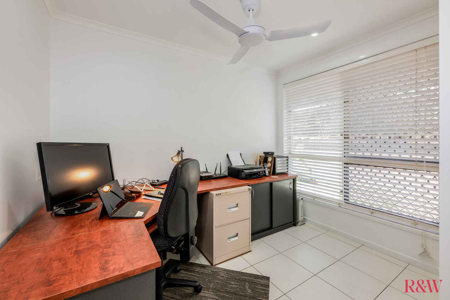 1 Narooma Drive Branyan