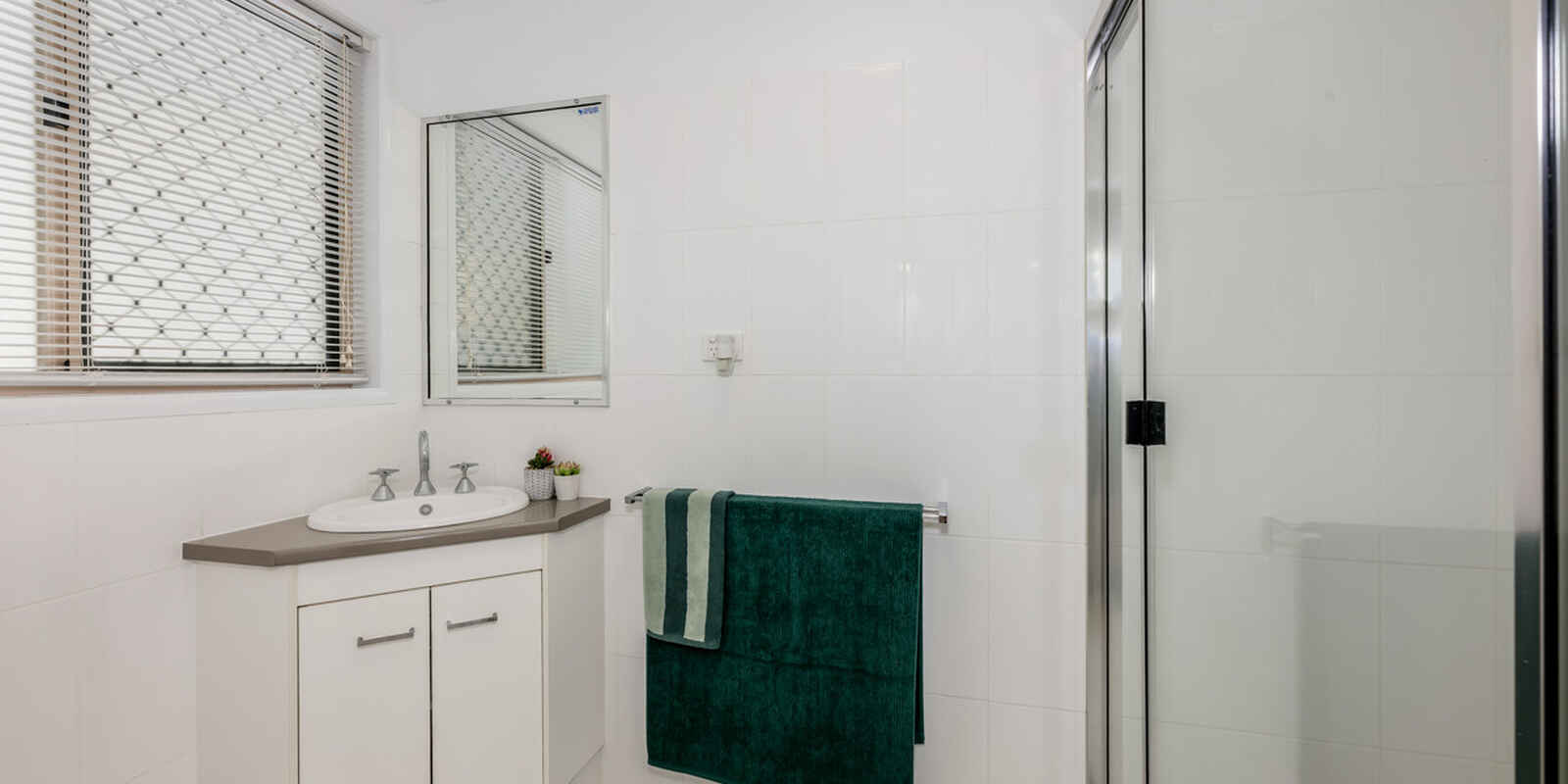 1 Narooma Drive Branyan