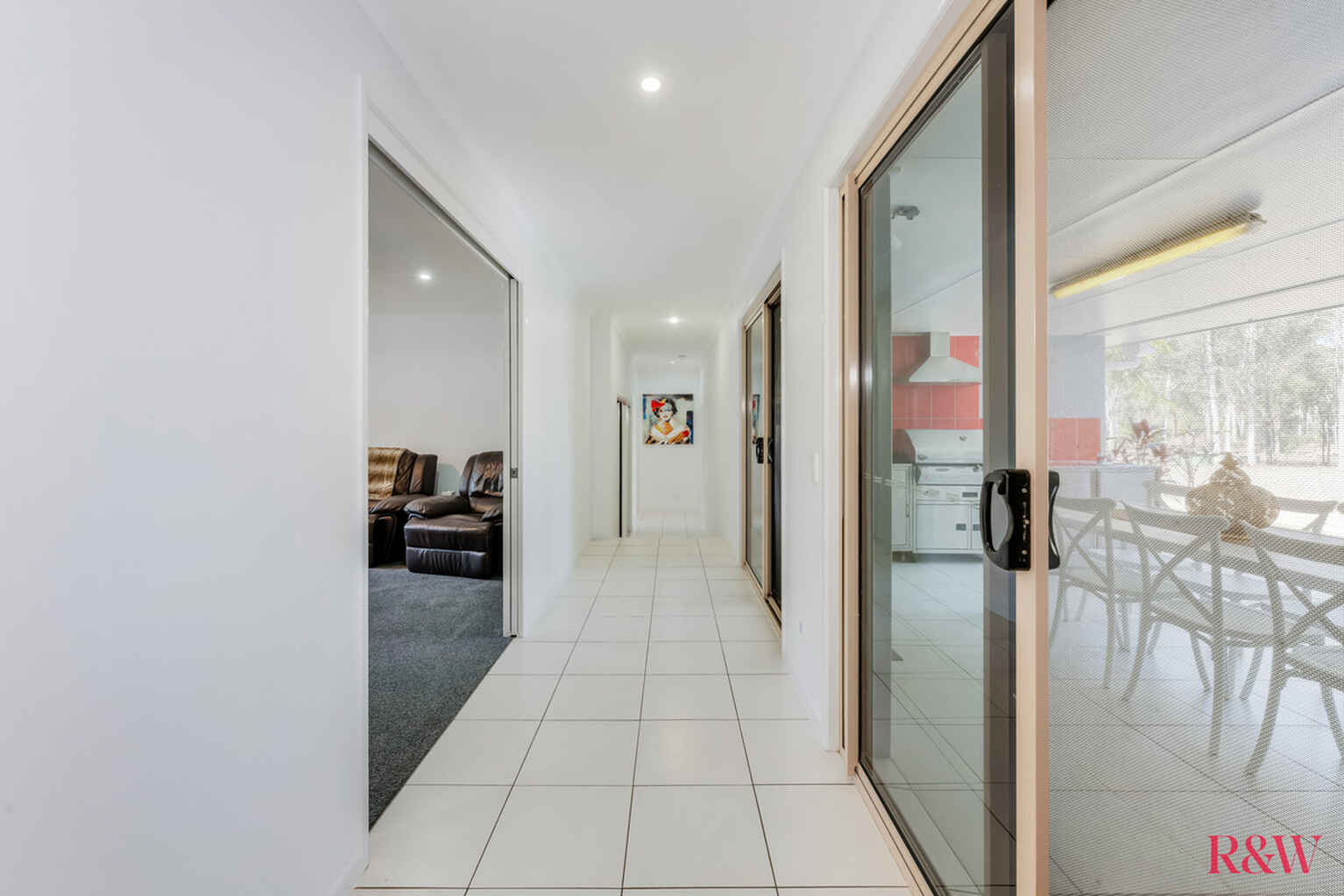 1 Narooma Drive Branyan