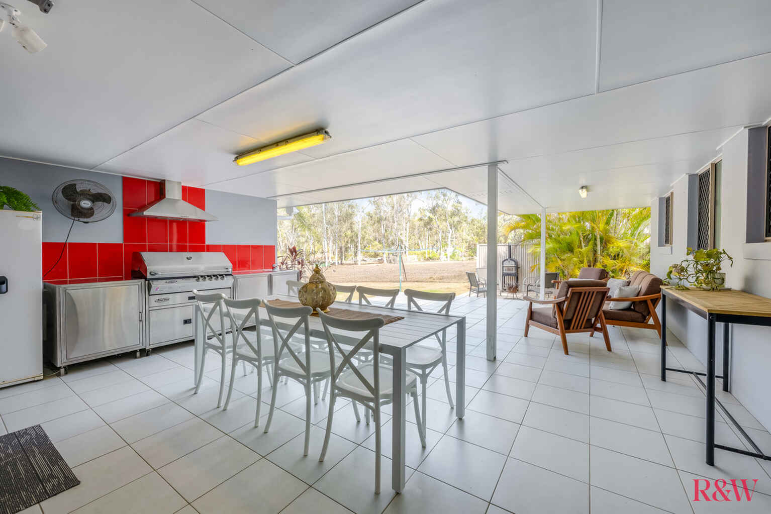 1 Narooma Drive Branyan