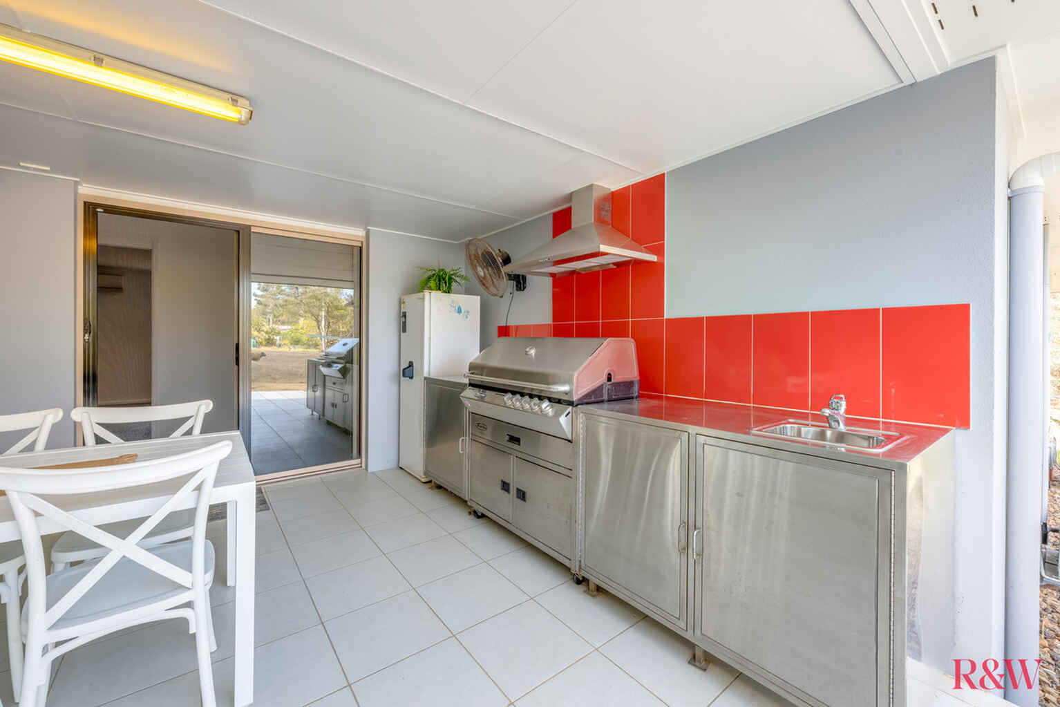 1 Narooma Drive Branyan