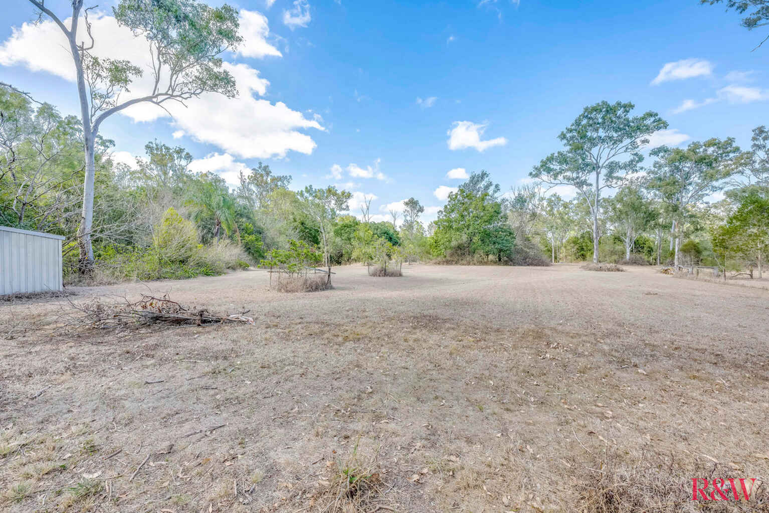 1 Narooma Drive Branyan